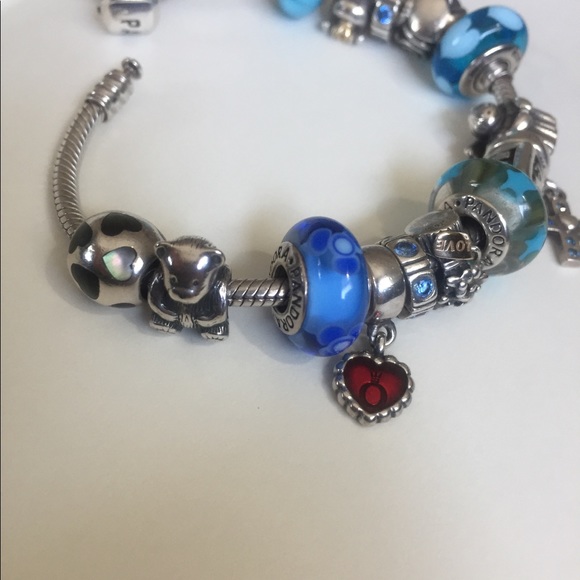 Authentic Pandora Bracelet 7" with 15 charms - Picture 4 of 5